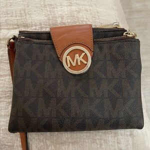 Michael Kors Crossbody